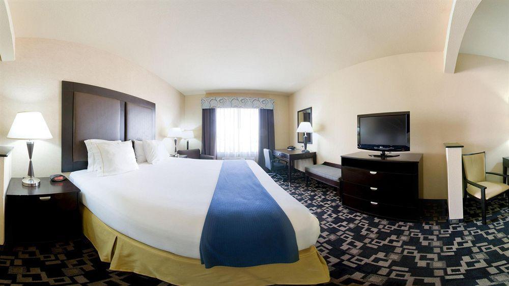 Holiday Inn Express & Suites Huntsville By Ihg Εξωτερικό φωτογραφία