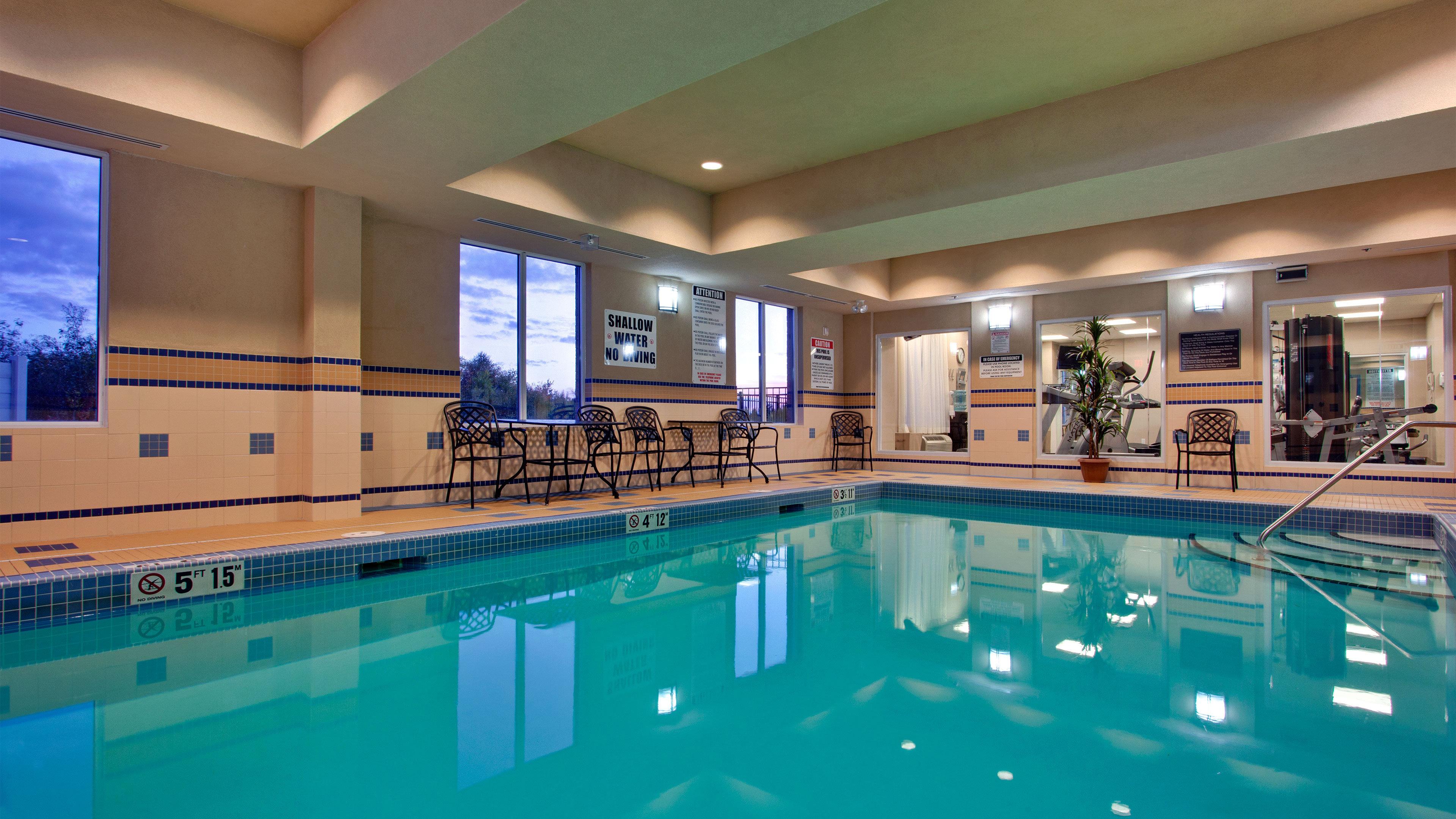 Holiday Inn Express & Suites Huntsville By Ihg Εξωτερικό φωτογραφία