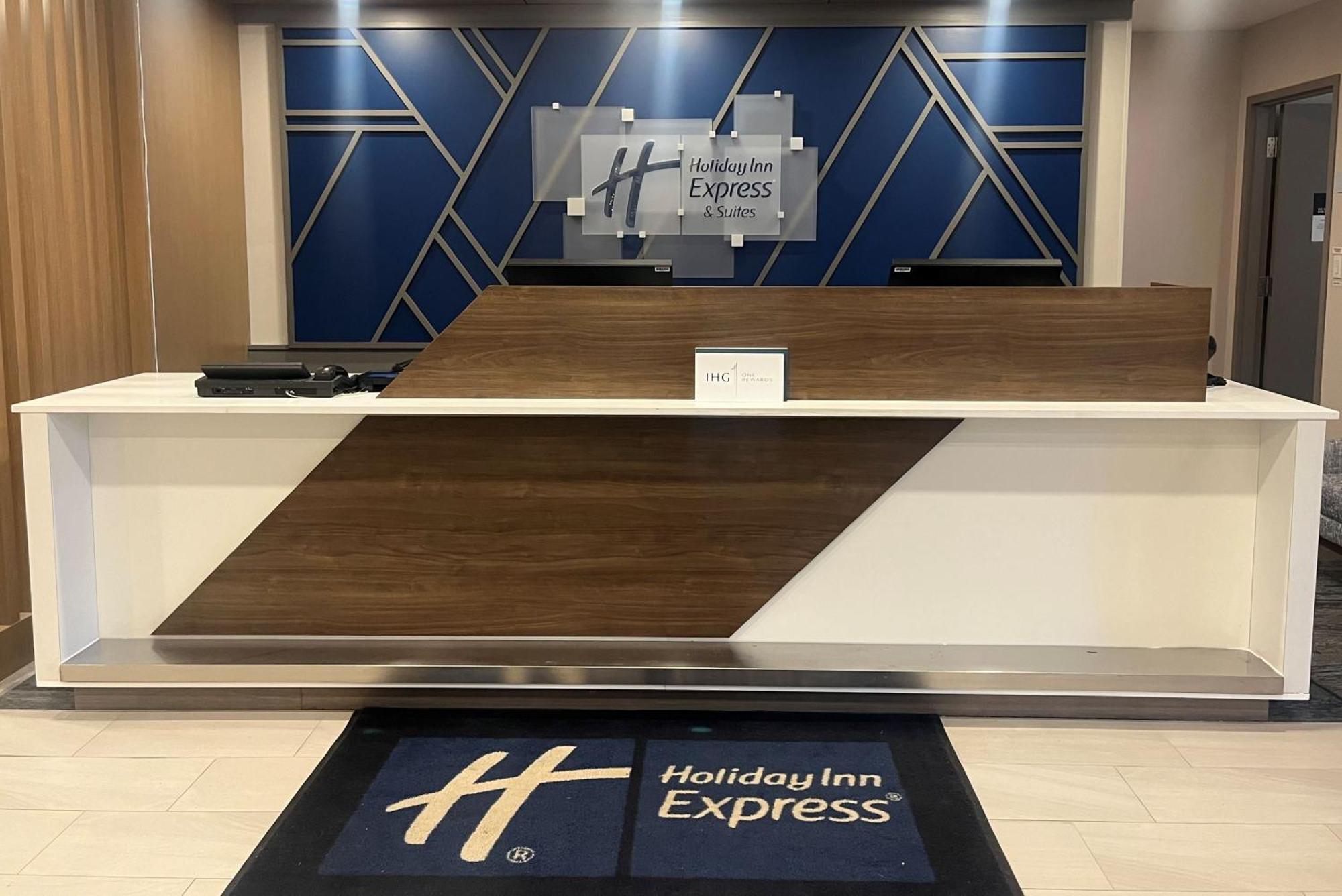 Holiday Inn Express & Suites Huntsville By Ihg Εξωτερικό φωτογραφία