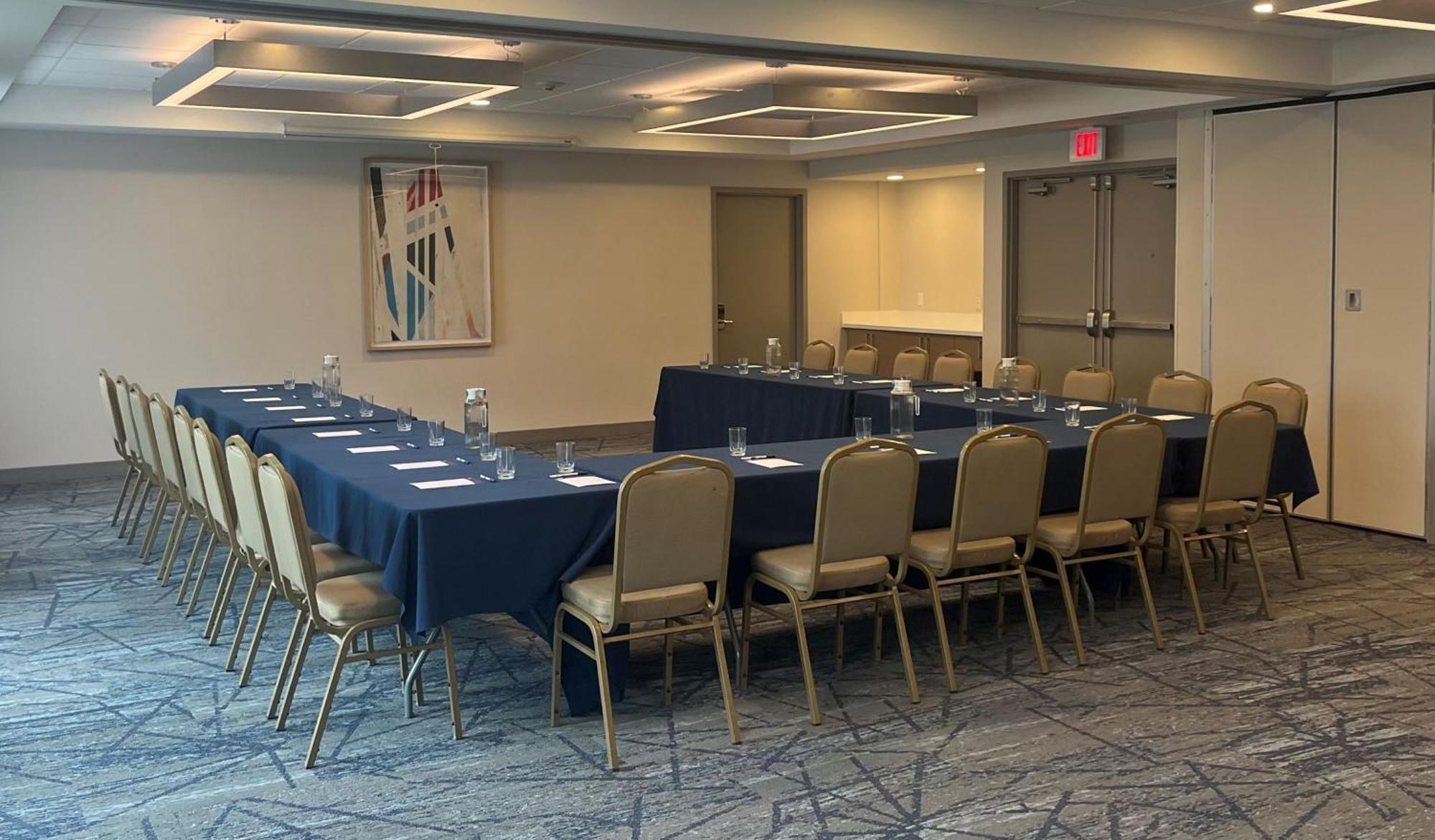 Holiday Inn Express & Suites Huntsville By Ihg Εξωτερικό φωτογραφία