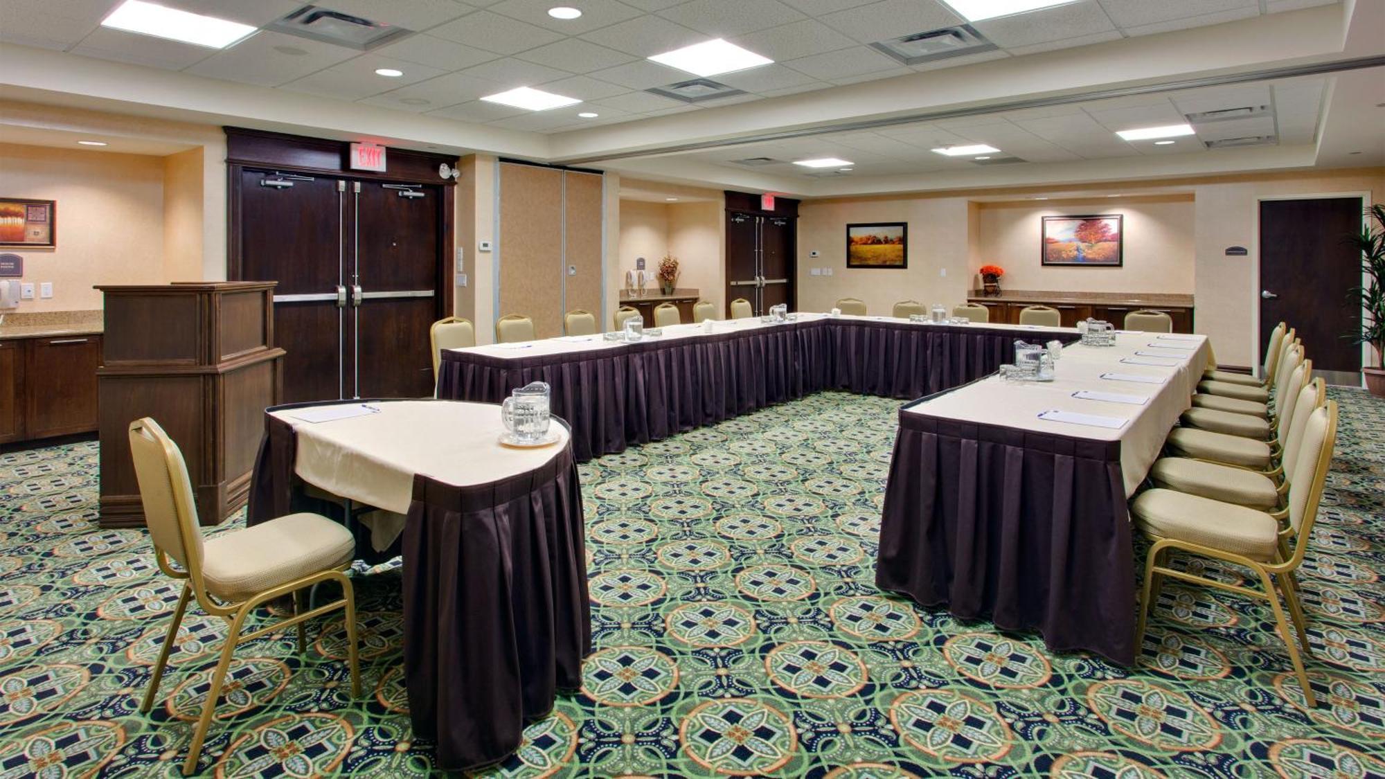 Holiday Inn Express & Suites Huntsville By Ihg Εξωτερικό φωτογραφία