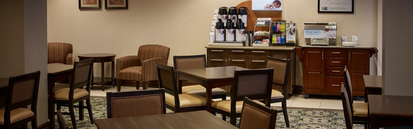 Holiday Inn Express & Suites Huntsville By Ihg Εξωτερικό φωτογραφία