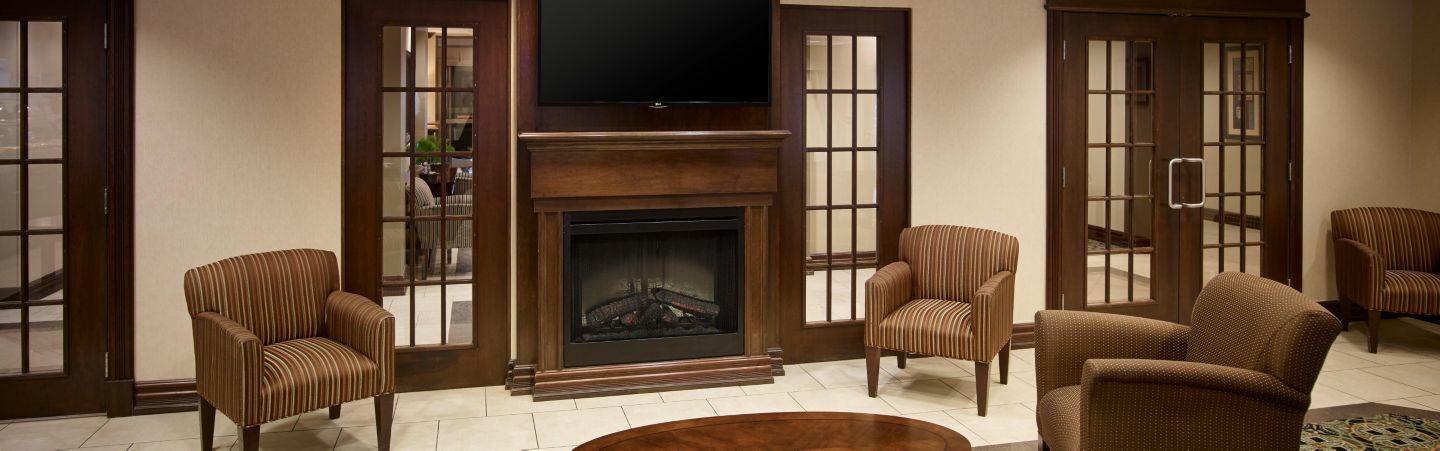 Holiday Inn Express & Suites Huntsville By Ihg Εξωτερικό φωτογραφία