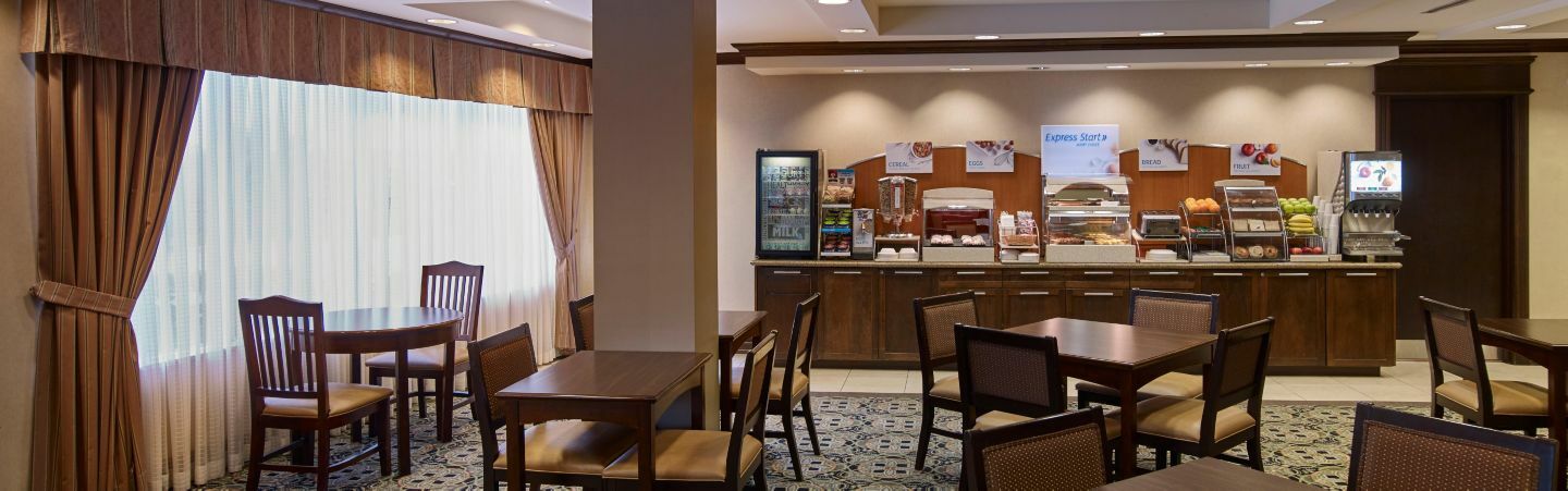 Holiday Inn Express & Suites Huntsville By Ihg Εξωτερικό φωτογραφία
